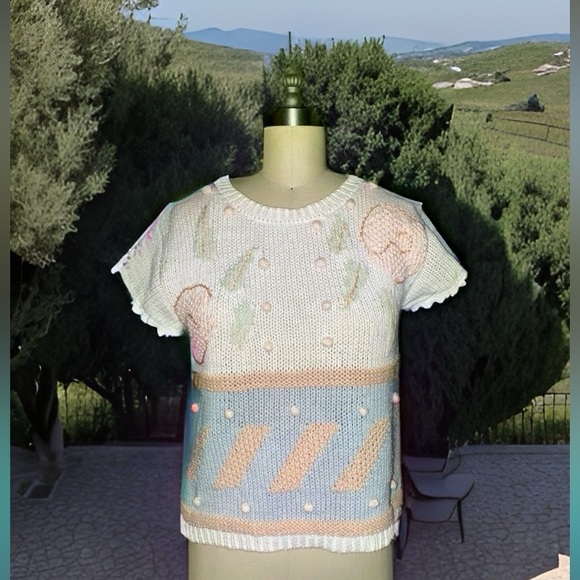 Vintage Handmade Knitted Top-petite - Picture 2 of 2